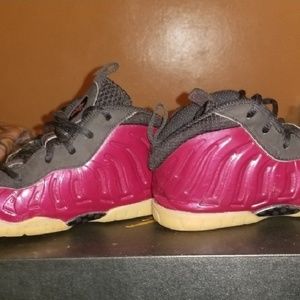 Kids sneakers